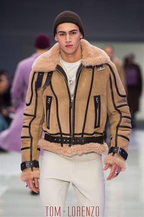 Versace Fall 2016 Menswear Collection | Tom + Lorenzo