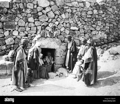 Tomb of Lazarus, Holy Land Stock Photo - Alamy