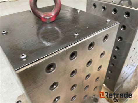 Leave Bpa 08 Kuber Square Tooling Column Tombstone For Sale Retrade