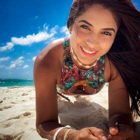 Hot Sexy Paola Jaramillo Bikini Pics