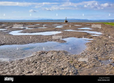 Morecambe Seaside Sea Boats Hi Res Stock Photography And Images Alamy