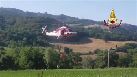 Incendio Nel Ravennate Elicottero E Canadair In Azione Vivienna It