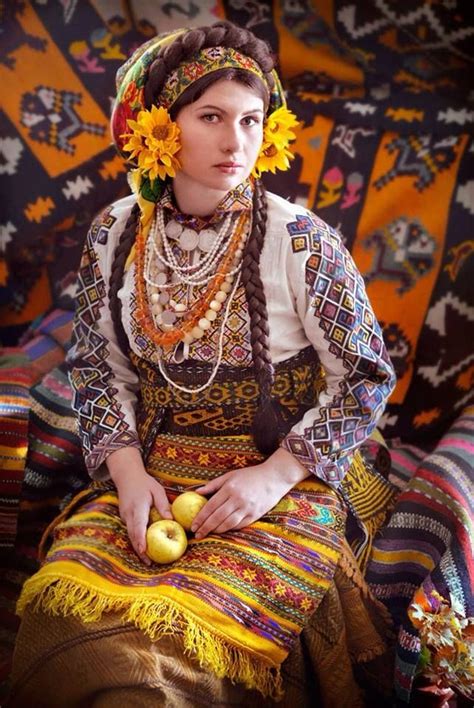 Ukrainian Dress, Ukrainian Art, Folklore, Ukraine, Folk Clothing, Folk ...