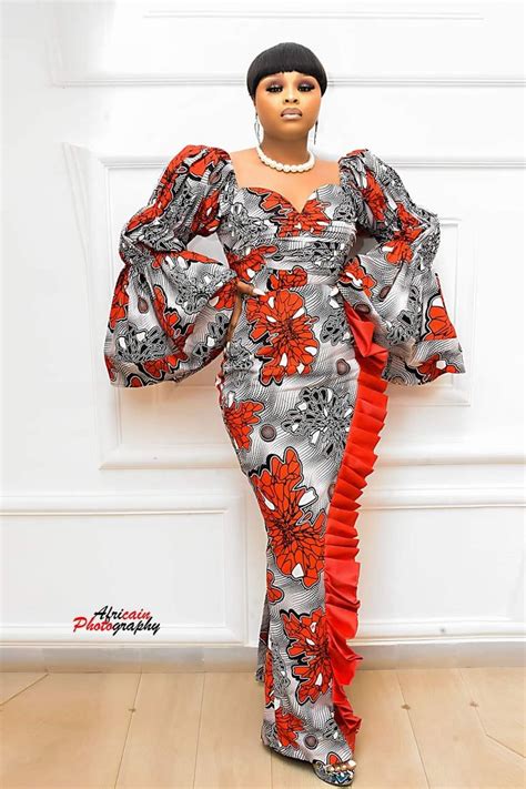 Pin By Falone Wonegou On Tendance African Dresses For Women Ankara