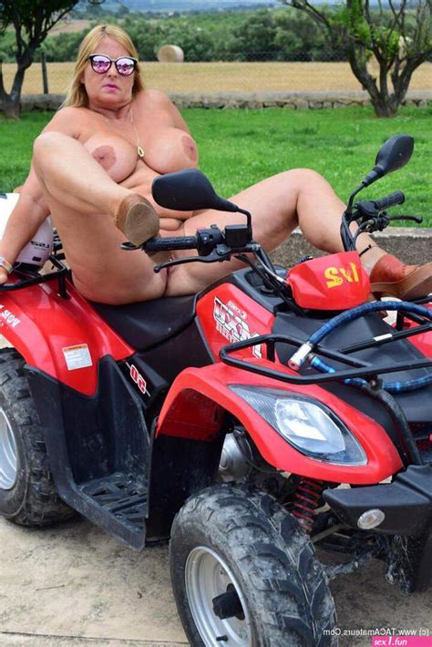 Fender Bunny Nude Free Sex Photos And Porn Images At SEX1 FUN