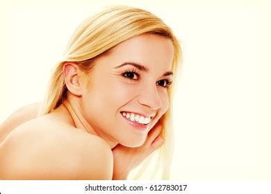 Portrait Naked Woman Stock Photo 612783017 Shutterstock