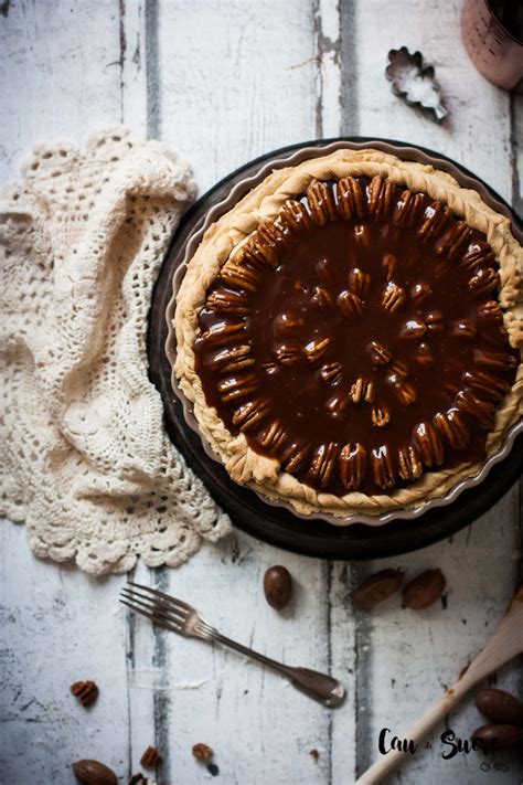 Tarta De Nueces Pecanas Con Chocolate Y Caramelo Salado Cau De Sucre