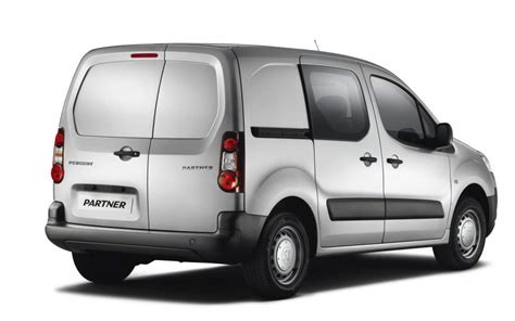 Peugeot Expert (Пежо Эксперт) 2013-2014 - цены, технические ...