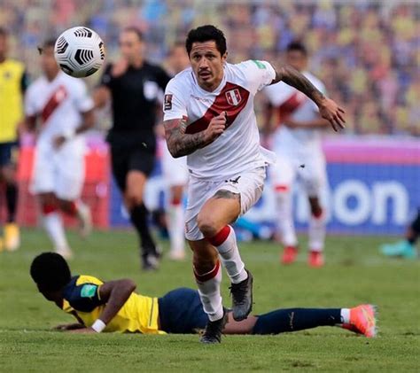 Perú Vs Ecuador Las Mejores Fotos Del Partido Por Las Eliminatorias