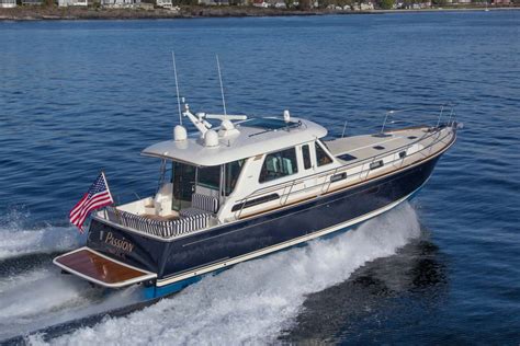 Sabre Yachts New Boat Models And Dealers Boston Yacht