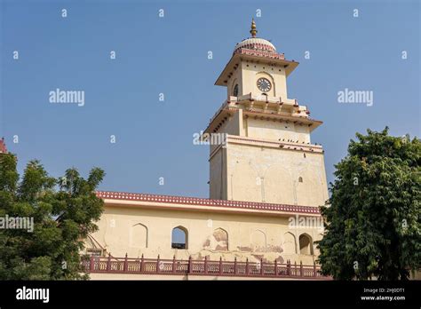 Stadtpalast Und Turm Fotos Und Bildmaterial In Hoher Aufl Sung Alamy