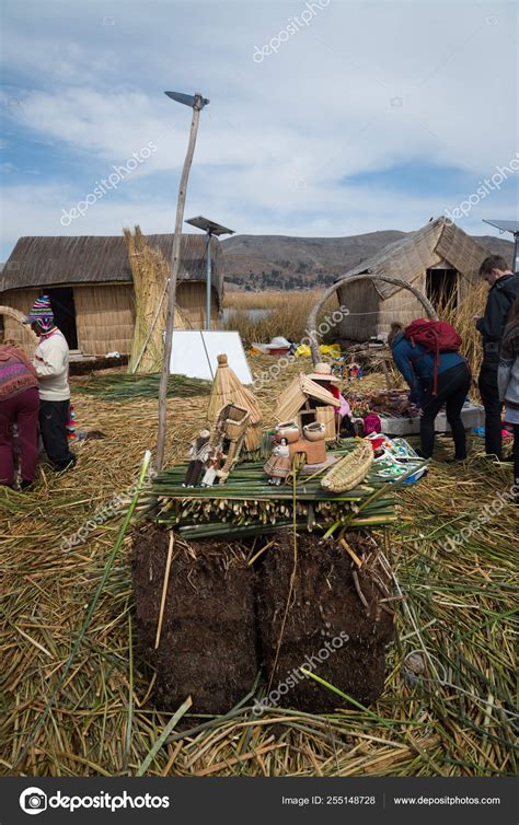 Puno Peru Circa September 2017 Floating Islands Los Uros Lake – Stock ...