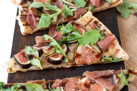 Grilled Flatbread With Figs