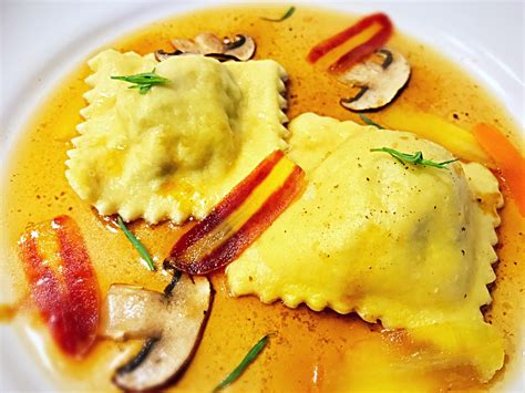 Rajčatová omáčka na ravioli Recept na TvojeKuchařka cz