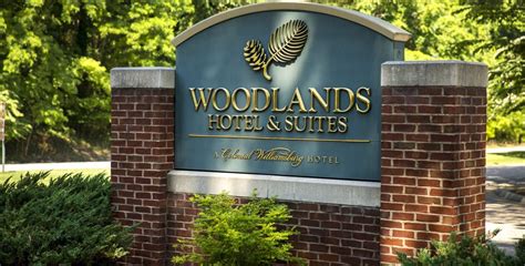 Williamsburg Woodlands Hotel & Suites | Colonial Williamsburg Resorts