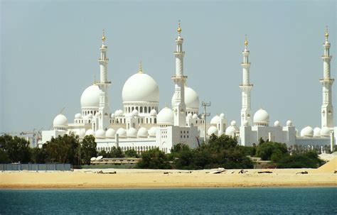 Sheikh Zayed Grand Mosque The Most Magnificent Mosques In The World