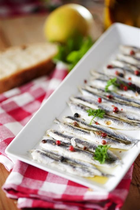 Recette anchois marinés au citron Marie Claire