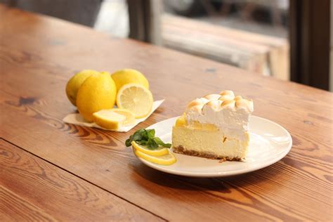 Receta De Cheesecake Con Curd De Limón Un Postre Fresco Ideal Para El Verano Salpimenta