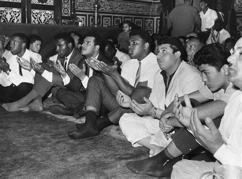 Lenda do boxe, Muhammad Ali era um herói entre muçulmanos americanos ...