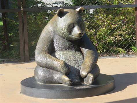 Asia Trail - Giant Panda Sculpture - ZooChat