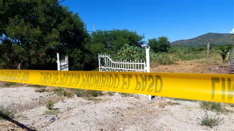 Estaba boca abajo Con las manos atadas hacia atrás hallan a hombre