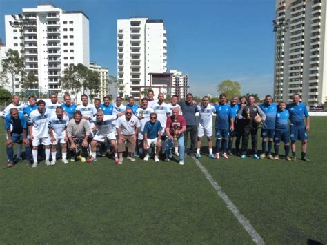 Sele Es Da Mooca E Do Juventus Realizam Jogo Comemorativo Clube