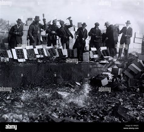 Prohibition 1920s Hi Res Stock Photography And Images Alamy