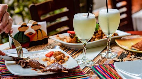 Día Nacional del Pisco Sour cóctel bandera del Perú para el mundo