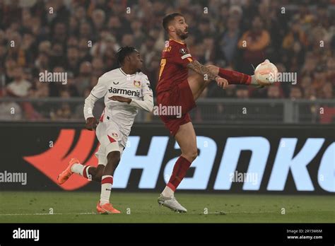 Leonardo Spinazzola Roma Jeremie Frimpong Bayer 04 Leverkusen During