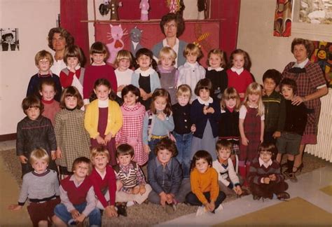 Photo De Classe MATERNELLE GRANDE SECTION 1980 1981 De 1980 Saint