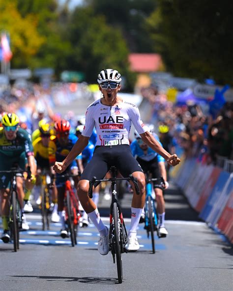 HISTÓRICO Prodigio mexicano Isaac del Toro gana Etapa 2 del Tour de