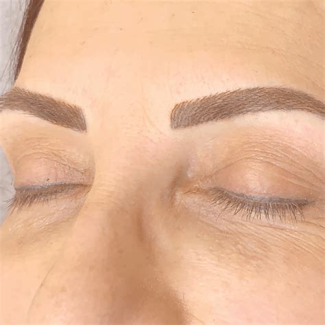 What You Need To Know About Nano Brows