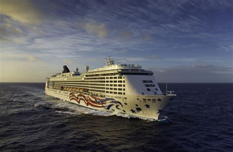 Pride of America Cruise Ship - Reviews and Photos - Cruiseline.com