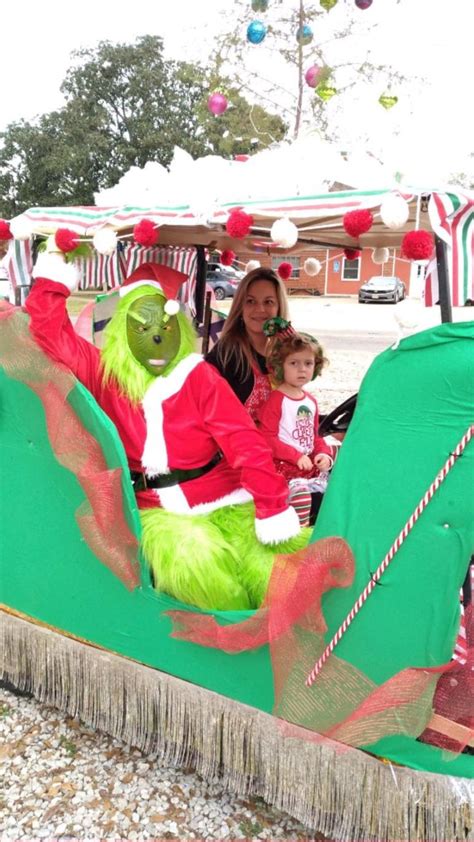 Christmas Parade With Grinch Golf Cart Decor Christmas Parade