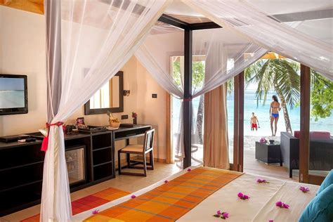 Vilamendhoo Island Resort Spa