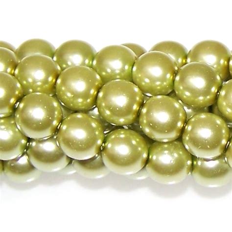 1 Strand Of Czech Glass 8mm Pearl Beads Olivine