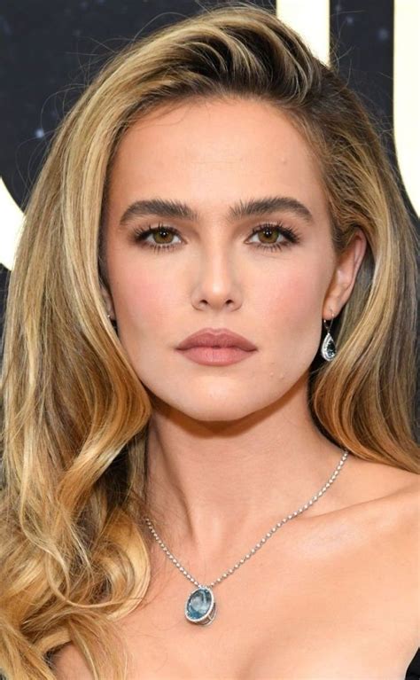 Zoey Deutch Di 2024 Zoey Deutch Lili Kiernan Shipka