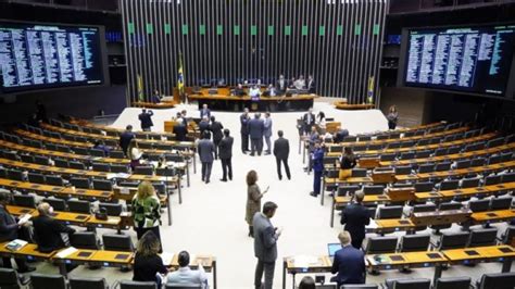 C Mara Aprova Mudan A Para Suspender Deputados Envolvidos Em Brigas