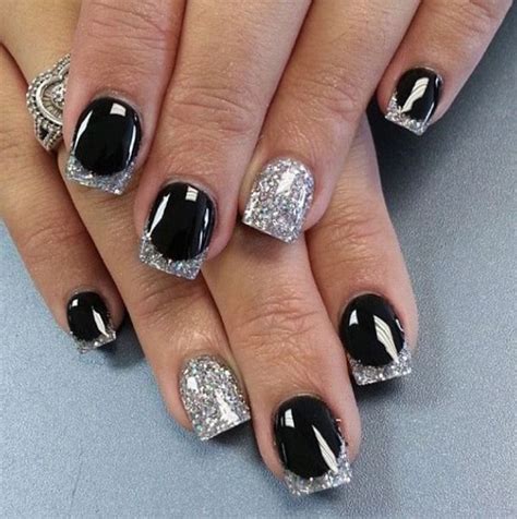 50 Crazily Cool Black and White Nail Art -DesignBump