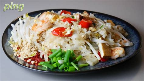 Pad Thai Gebratene Reisbandnudeln Ist Eines Der Beliebtesten Gerichte