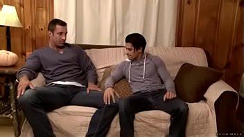 Padrastro Vergon Se Folla A Su Hijastro Rico Sexo Gay XVIDEOS