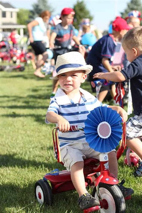 How To Host A Childrens Bike Parade With A Simple Balloon Arch Tutorial