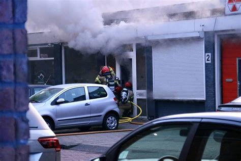 Fikse Rookontwikkeling Bij Brand Emmikhovenstraat In Amsterdam