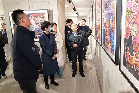 “海上花园 美绘渔乡”洞头渔民画二十年精品展在浙江省文化馆开展