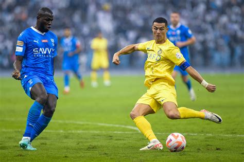 Cristiano Ronaldo Entre Un Peu Plus Dans Lhistoire RONALDO FOOTBALL