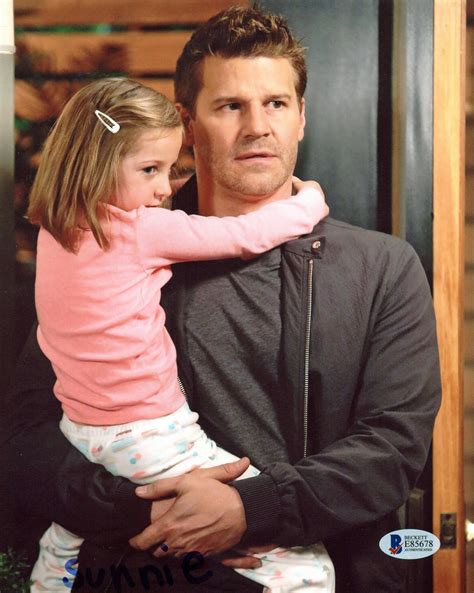 Sunnie Pelant Bones Authentic Signed 8x10 Photo Autographed Bas E85678