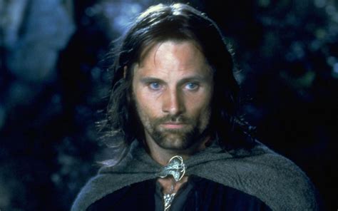 A Gyűrűk Ura Aragornja így megváltozott: friss fotókon a 61 éves Viggo ...