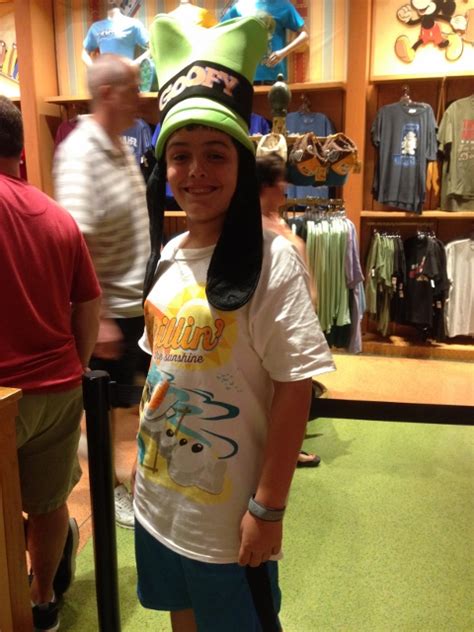 Wordless Wednesday Paul Of Hats W Linky Waltdisneyworld Disneyside Gay Nyc Dad