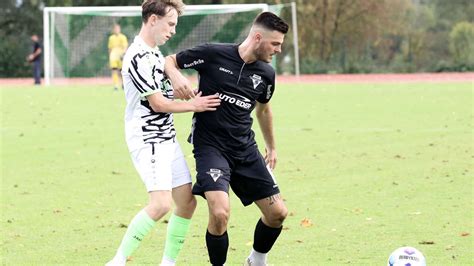 Fußball Kreisliga Der SB DJK Rosenheim und der SV Schloßberg