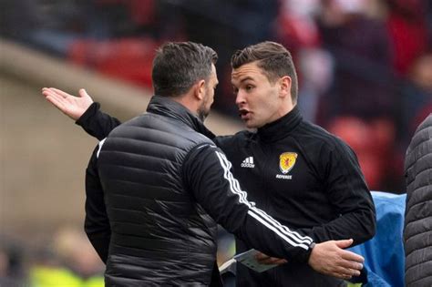 Aberdeen Boss Derek Mcinnes Should Not Be Punished For Responding To